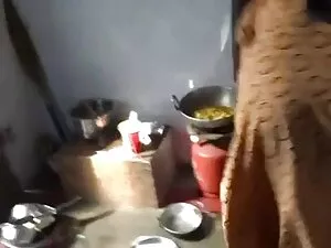 सेक्सी गोरा फूहड़ हर ...