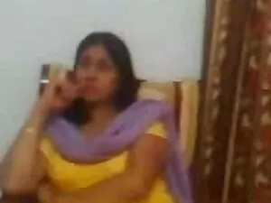 उस सूँघो हिंदी मूवी  ...