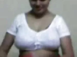 डिक और डिल्डो के साथ ...