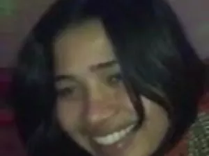 क्यूट सिडनी टेलर डबल ...