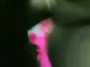 पैसे के लिए कट्टर नक ...