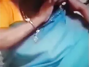 बूढ़ा आदमी - जवान लड ...