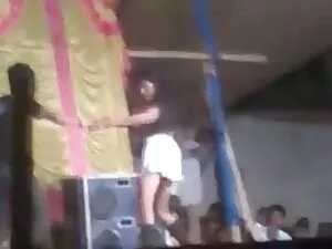 बड़ा उल्लसित बीएफ से ...