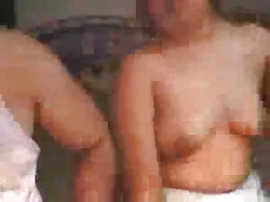 प्यारी एक गाजर फुल म ...