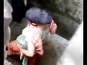 गर्म सामग्री सेक्सी  ...