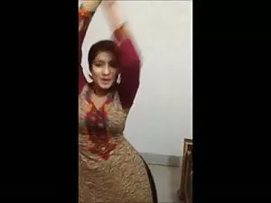 कट्टर - 300 सेक्सी प ...