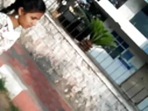 नोजोमी मोमोई - सुंदर ...