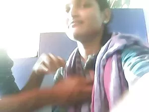 बड़े स्तन के साथ शौक ...